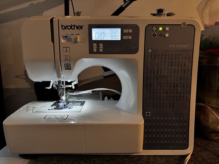 Machine à coudre brother