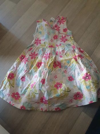Robe 116 cm