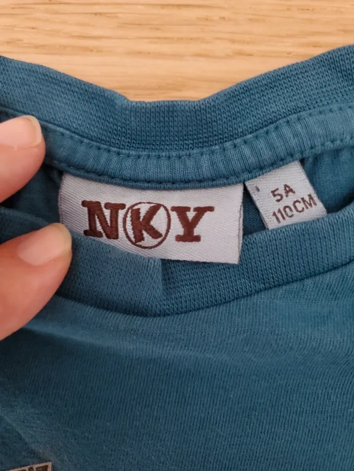 T shirt manches longues NKY 5 ans - photo numéro 3