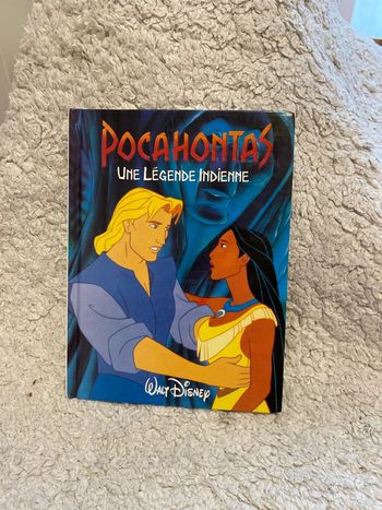 Livre Pocahontas Disney