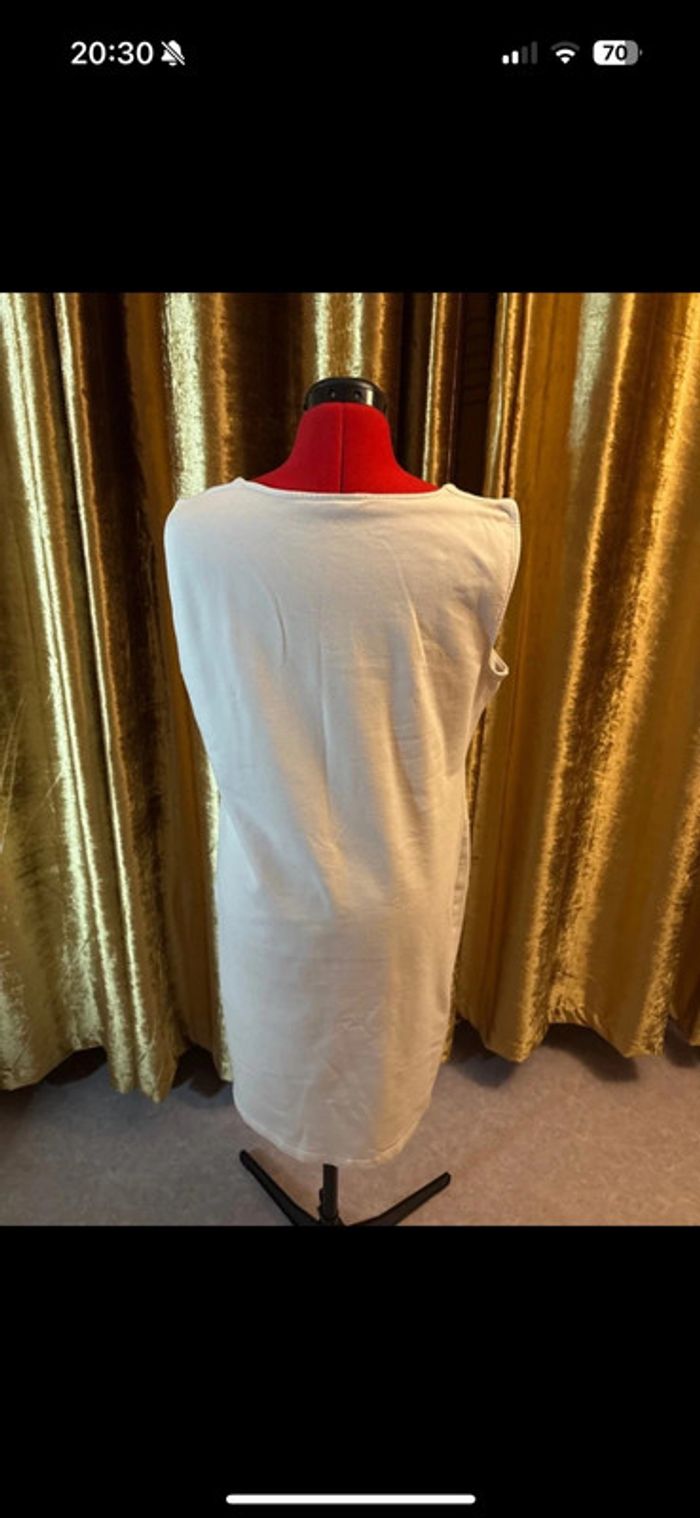 robe blanche et dorée - photo numéro 2