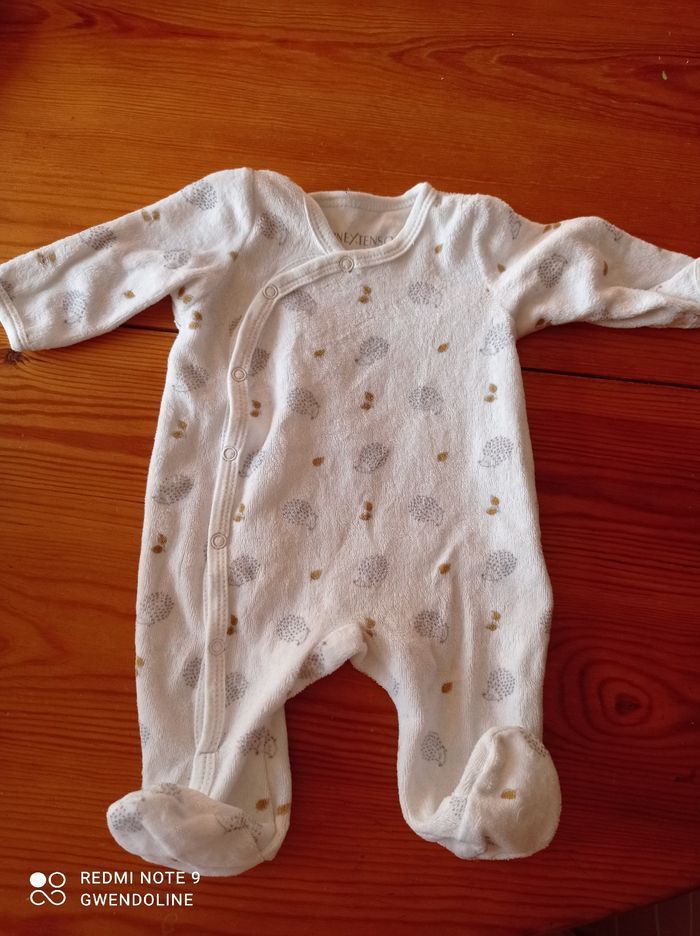 Lot de pyjama 1 mois - photo numéro 5