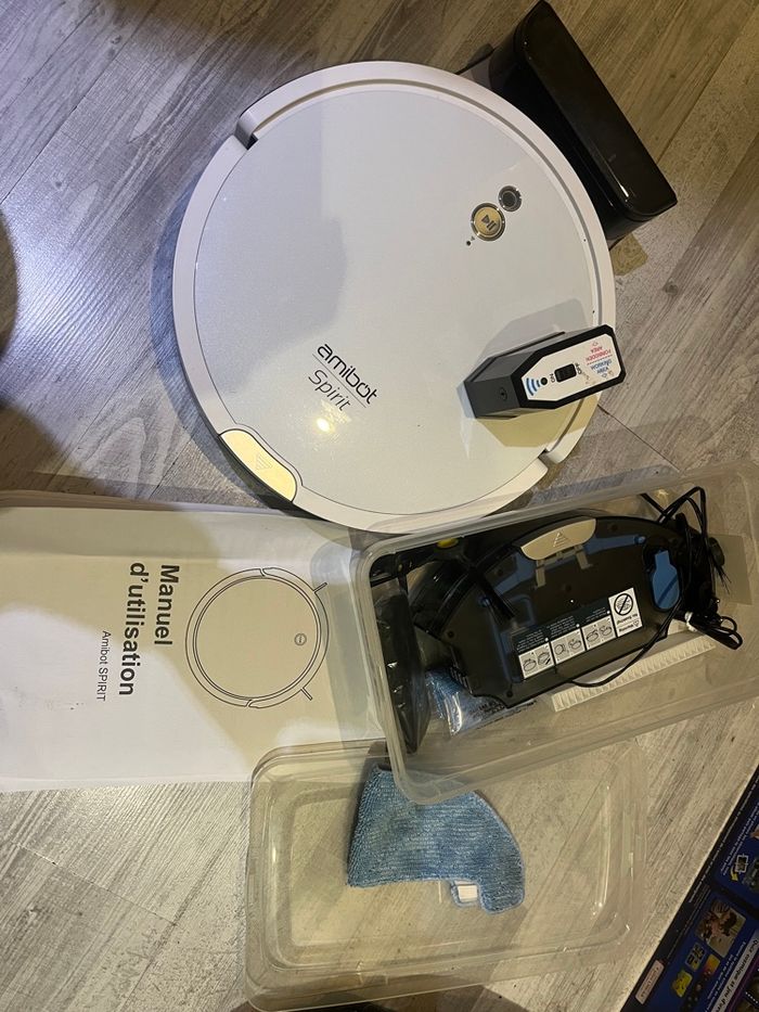 Aspirateur robot AMIBOT - photo numéro 3