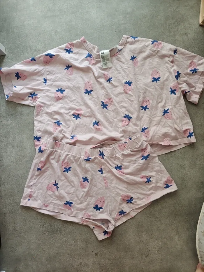 Pyjama H&M fraises T.L rose