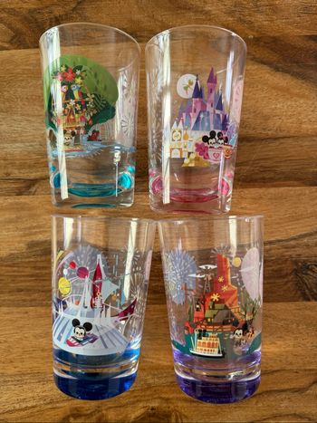 Lot de 4 verres Disney Joey chou