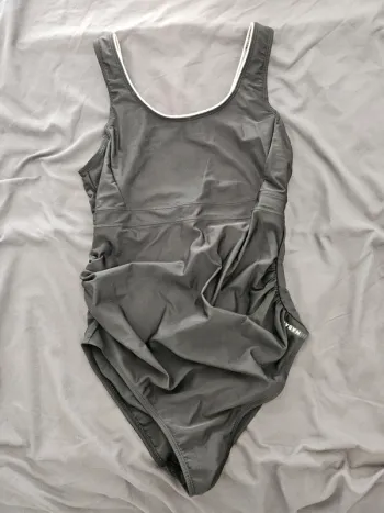 Maillot de bain de grossesse