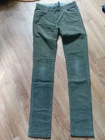 Pantalon kaki en.velours fille