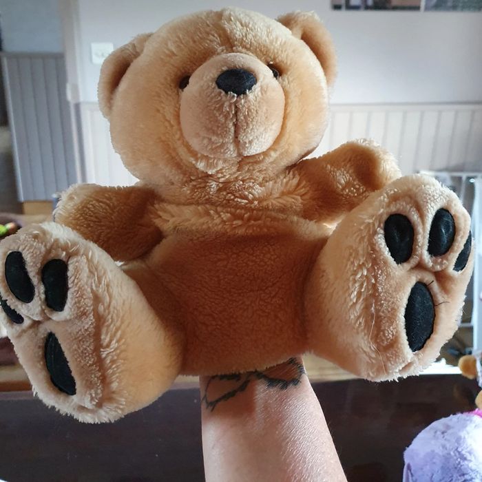 Peluche ours marionnette