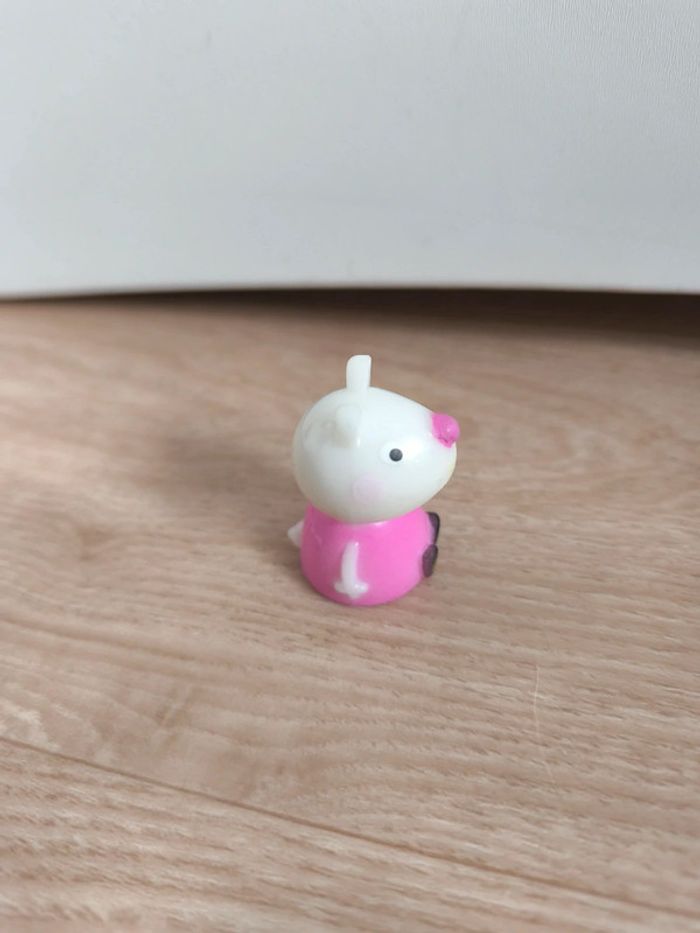 Figurine Peppa pig - photo numéro 2