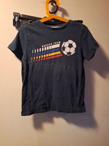 Tee-shirt 8 ans football *