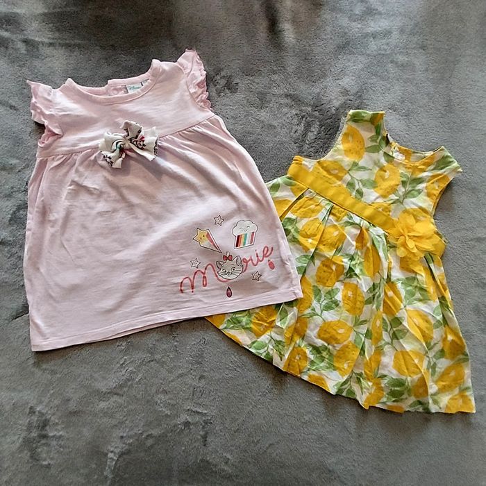 LOT 2 robes
