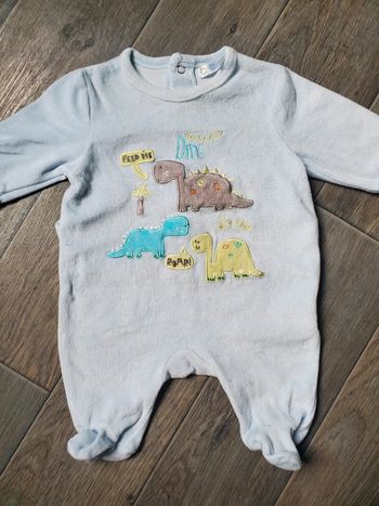 Pyjama velours taille 1 mois bon état Kitchoun
