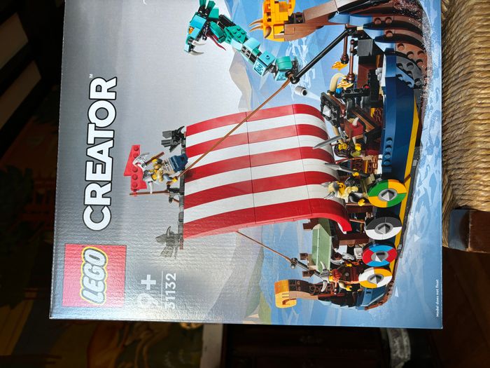 LEGO 31132 Le bateau viking et le serpent de Midgard - photo numéro 2