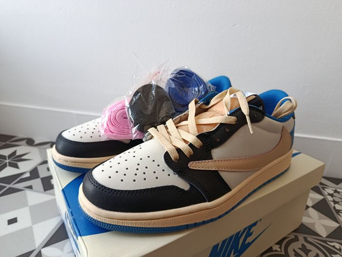 Nike Jordan 1 Low X Travis Scott - photo numéro 3