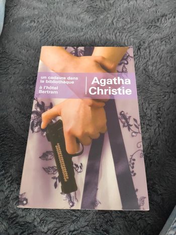 Livre Agatha Christie