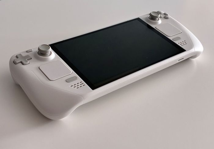 Steam Deck OLED - 1to - Limited Edition Blanc Version 2024 - photo numéro 5