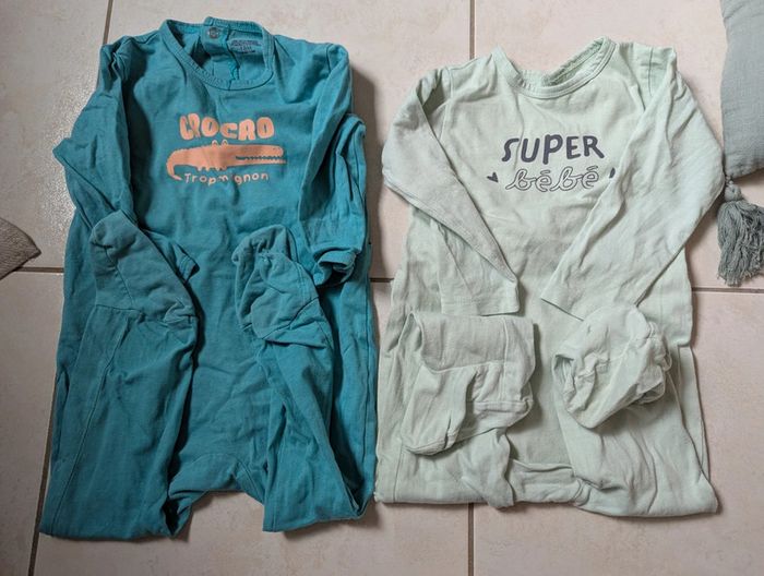 Lot de 2 pyjamas 1 pièces
