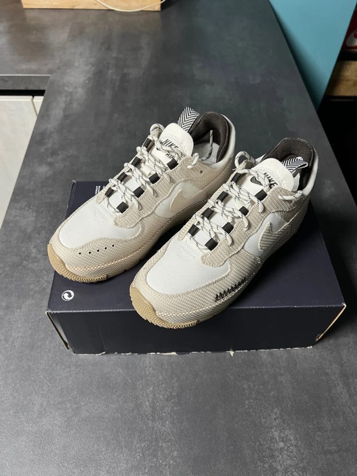 Basket Nike taille 36.5 - photo numéro 4