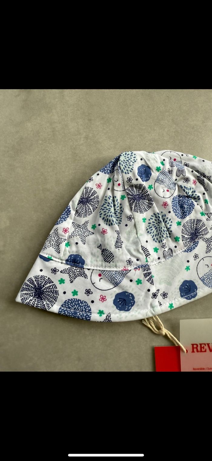 Chapeau / bob réversible 6/12 mois - photo numéro 3