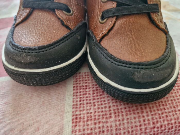 Chaussure montante - photo numéro 2