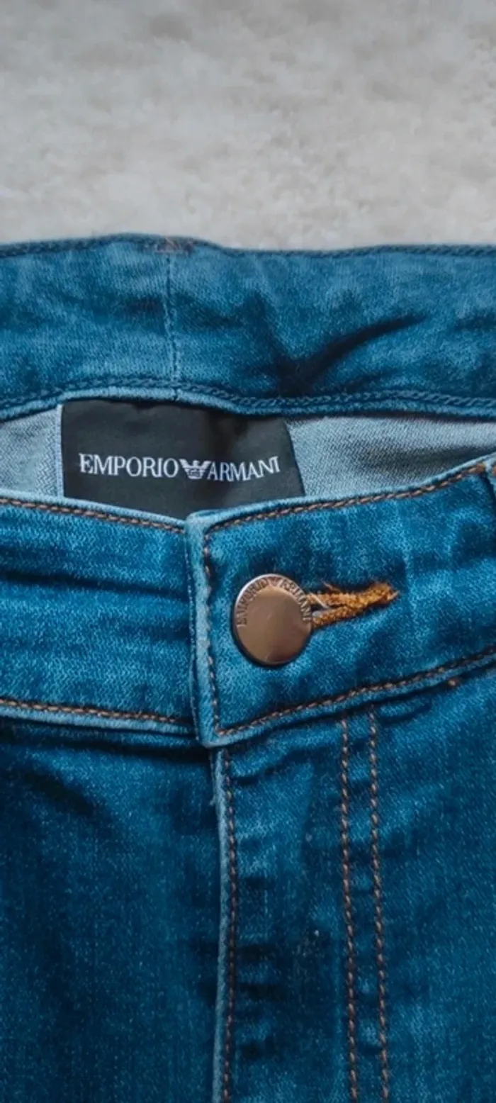 Jean Emporio Armani bleu W29 - photo numéro 4