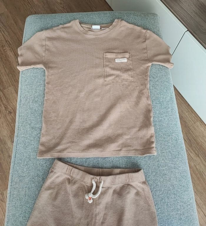 Ensemble Zara fille 12 ans. - photo numéro 2