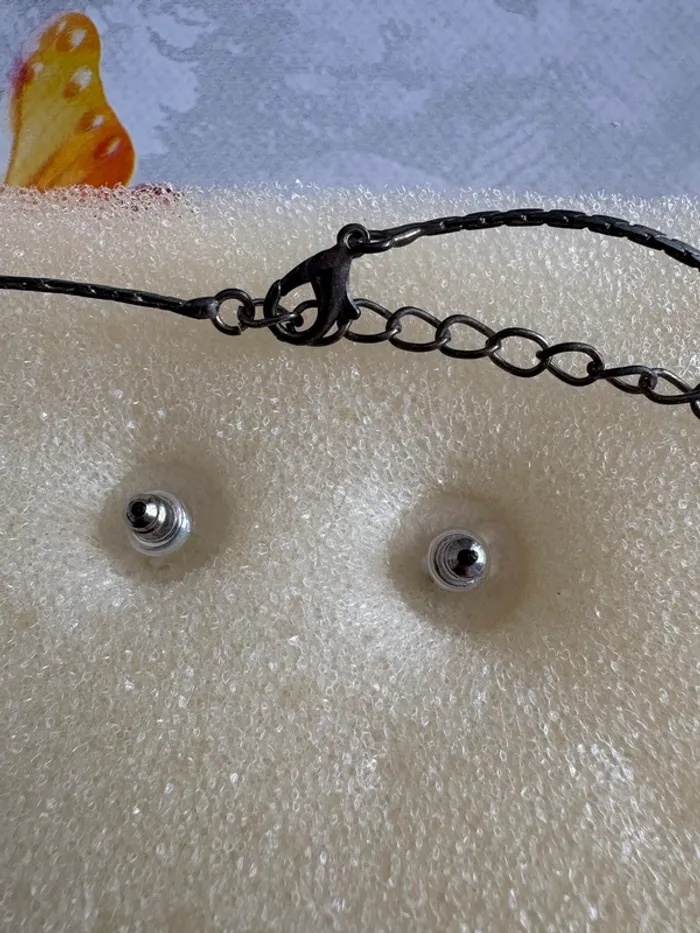 Parure boucles d’oreilles collier - photo numéro 5