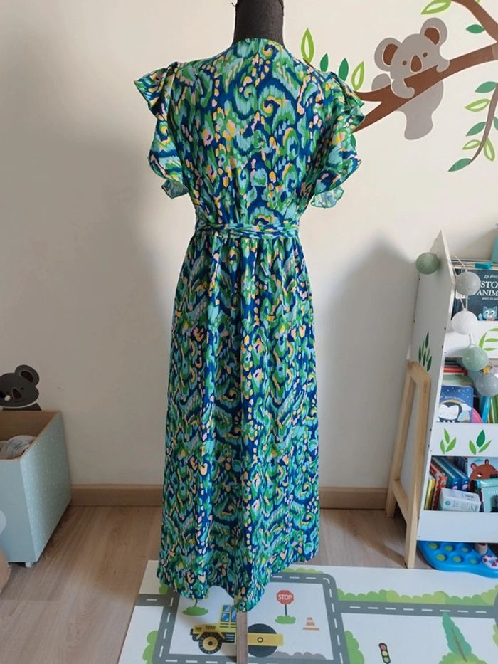 Jolie robe femme - photo numéro 6