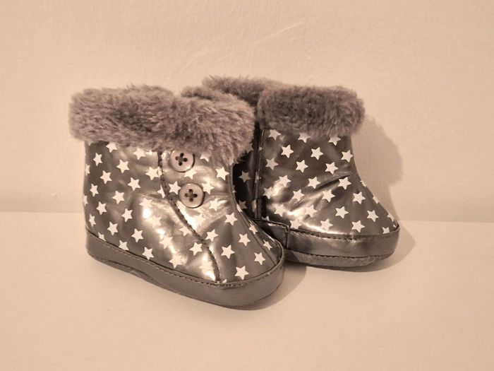 Boots chaussures 18 - photo numéro 2