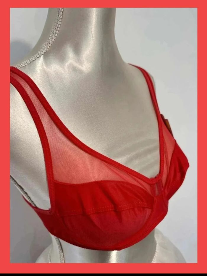 Petits prix :) Soutien-gorge - photo numéro 2
