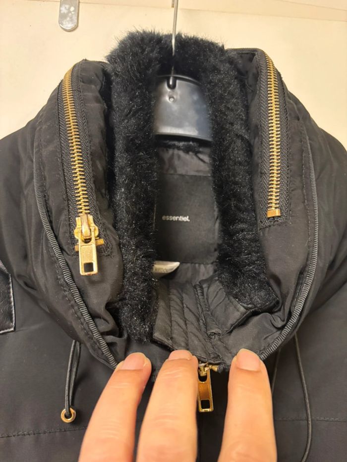 Superbe manteau doudoune neuf noir R Essentiel taille 38 - photo numéro 6