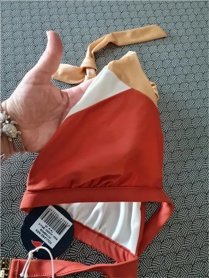Haut de maillot de bain drapeau rouge - photo numéro 8