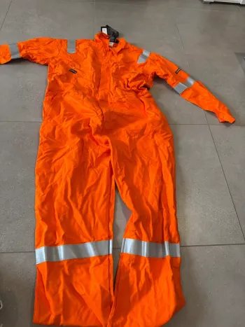 Combinaison orange traverse taille 58R Daletec,