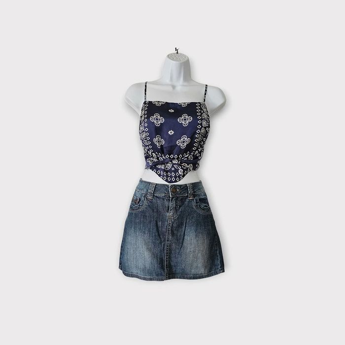 tops court et jupe ''Best Mountain et stradivarius'' bleu taille 36