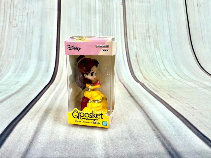 Mini figurine Disney Q-Posket Belle import Japon - photo numéro 4