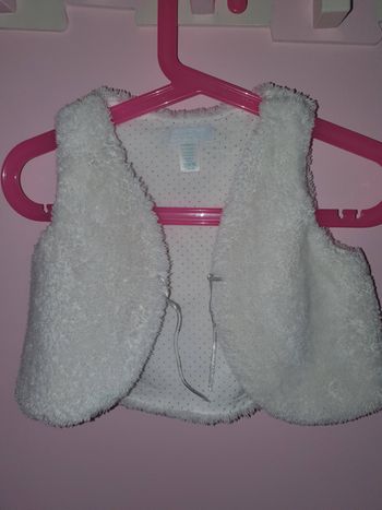 Petit gilet sans manche Obaibi.