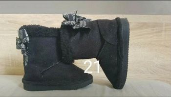 Bottine en daim noir bien chaude