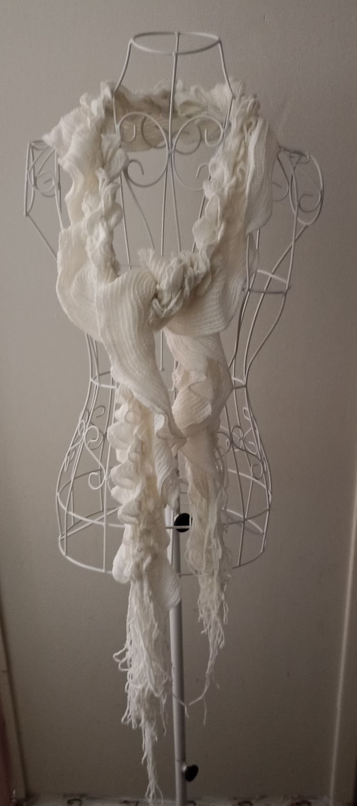 Echarpe chic & douce blanche à franges - Effet texturé ! - photo numéro 5