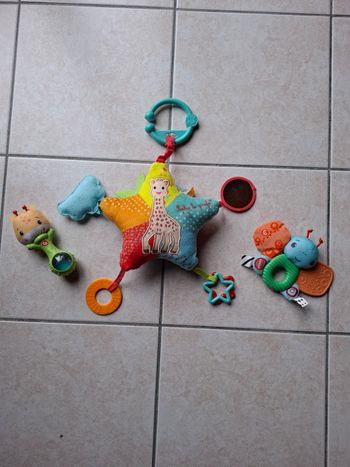 Jouets d'éveil