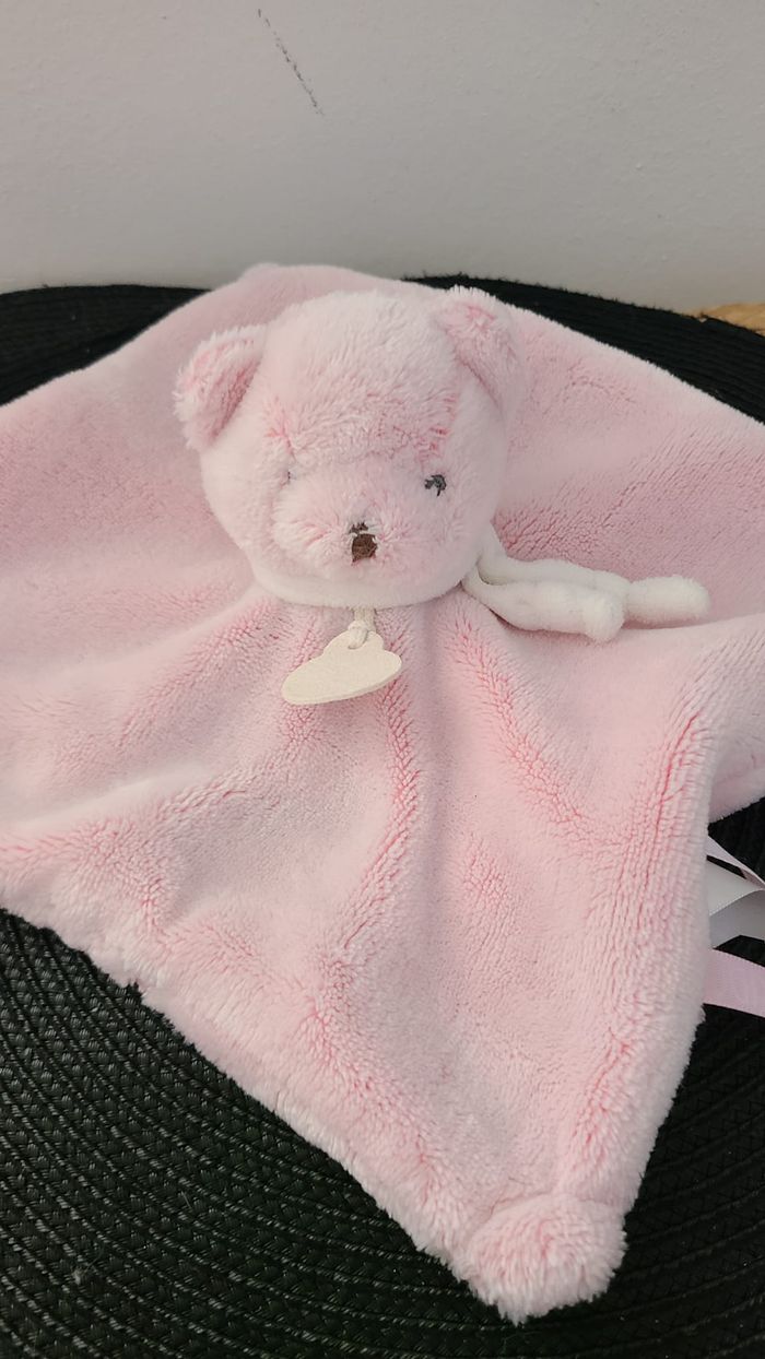 Chat plat rose j’aime mon doudou DOUDOU ET COMPAGNIE - photo numéro 2
