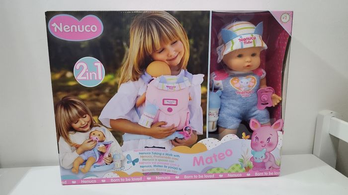 Nenuco en promenade avec Mateo.