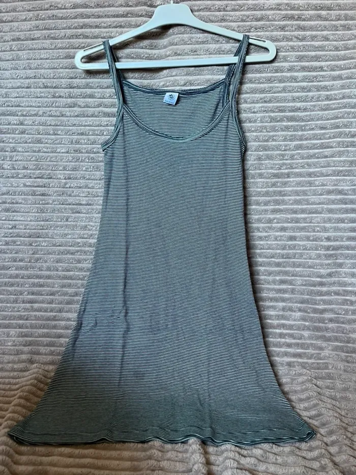 Nuisette marinière Petit Bateau – Taille 12 ans (XXS)