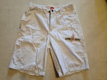 Bermudas Esprit