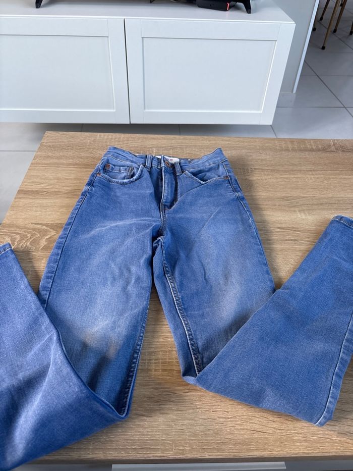 Jean Jennyfer taille 34 tbe - photo numéro 2