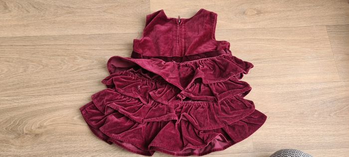 Superbe robe en velours bordeaux H&M taille 12 mois - photo numéro 2