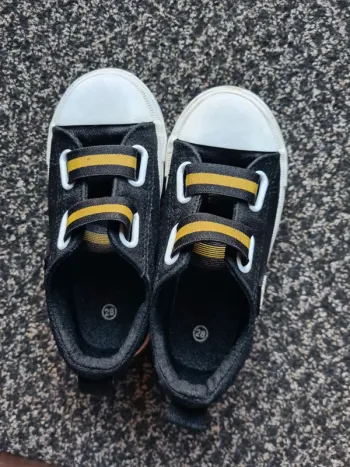 Basket sans lacets à enfiler p 28