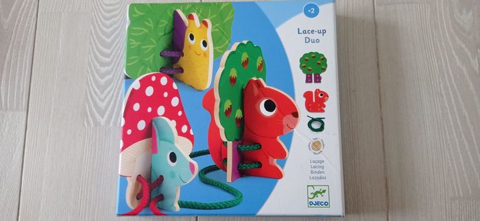 Lace-up Duo jeu à lacer Djeco