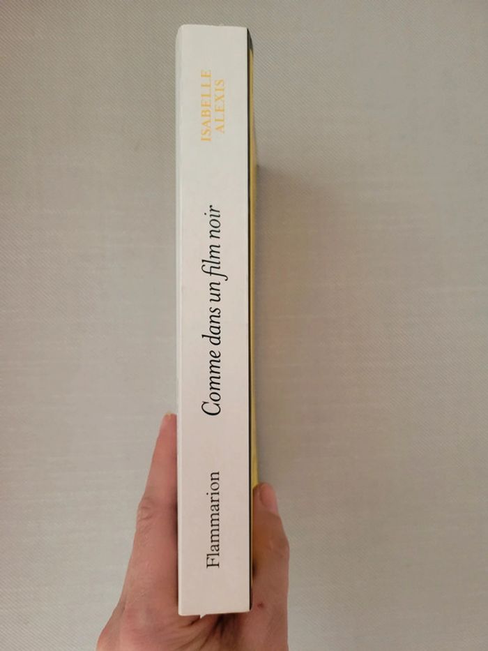 Livre " Comme dans un film noir " de Isabelle Alexis - photo numéro 3