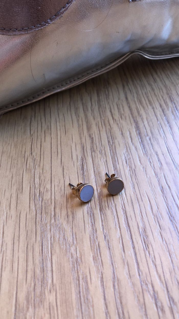 Boucles d’oreilles dorées et grises - photo numéro 3