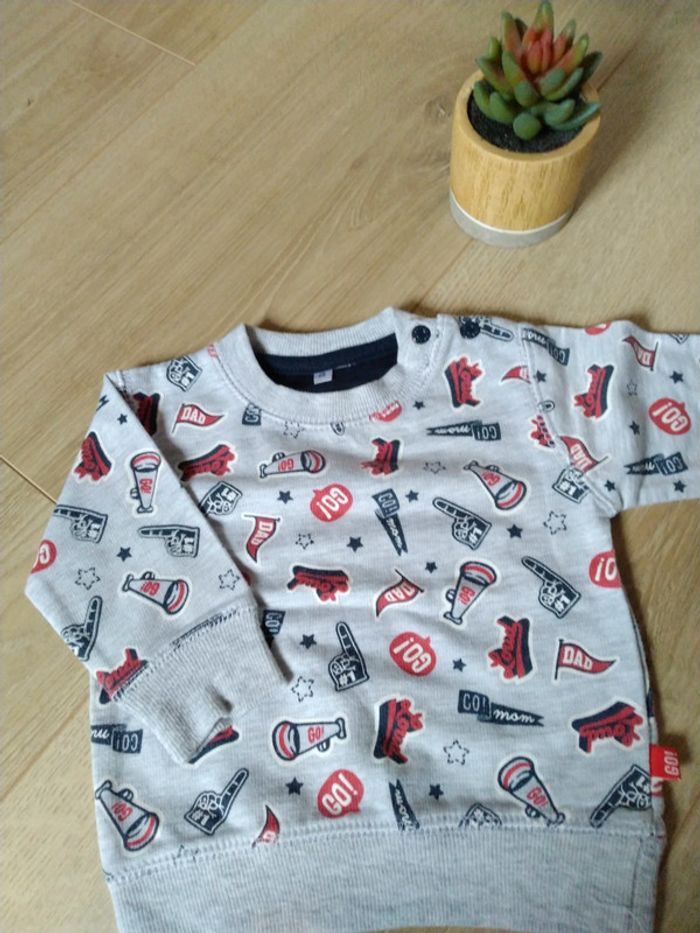 Pull 6 mois